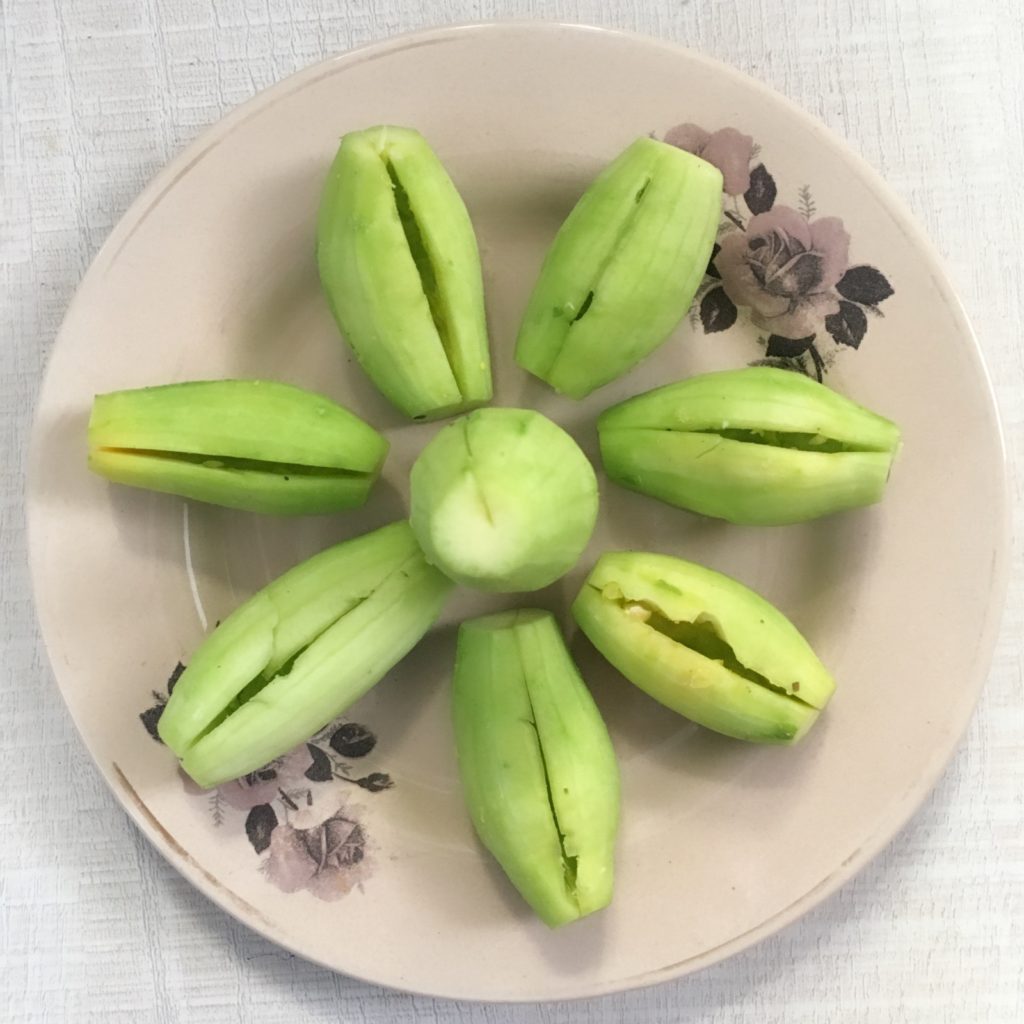 Stuffed Pointed Gourd(Parwal) recipe - 1
